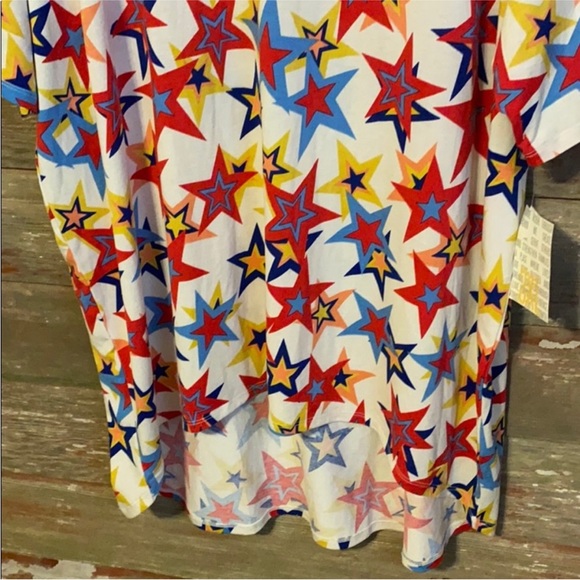 Lularoe Star Top! NWT! Size 3 XL! - Picture 3 of 7
